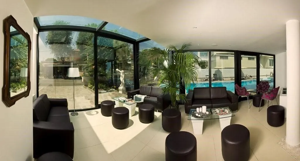 Ferretti Beach Hotel Rimini